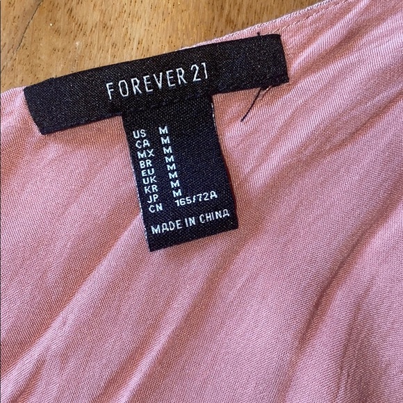 π Forever 21 Pink Romper - Picture 4 of 4